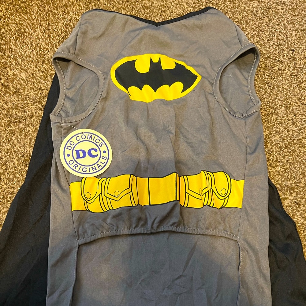 XXL Dog batman costume brand new with tag.